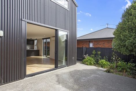 Photo of property in 18c Collins Street, Addington, Christchurch, 8024