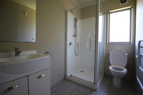 Photo of property in 134f Rangatira Road, Beach Haven, Auckland, 0626