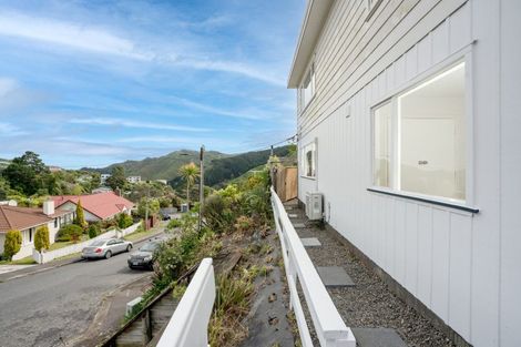 Photo of property in 1/6 Montreal Grove, Kingston, Wellington, 6021