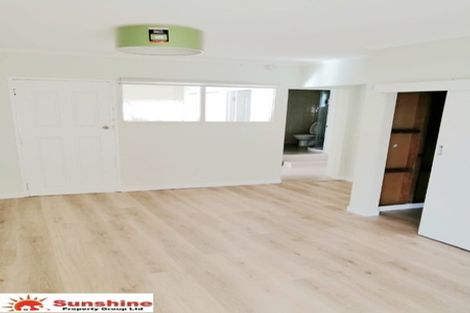 Photo of property in 29 Galaxy Drive, Mairangi Bay, Auckland, 0630