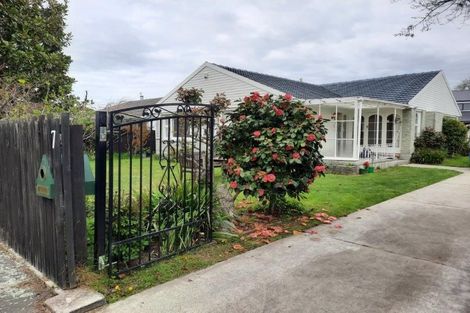 Photo of property in 7 Brackendale Place, Burnside, Christchurch, 8041