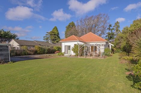 Photo of property in 204 Riccarton Road, Riccarton, Christchurch, 8041