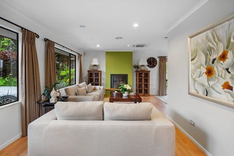 Photo of property in 11 Saint James Drive, Huntington, Hamilton, 3210