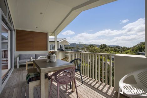 Photo of property in 28 Reo Crescent, Waihi Beach, 3611