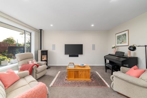 Photo of property in 36 Harrowdale Drive, Avonhead, Christchurch, 8042