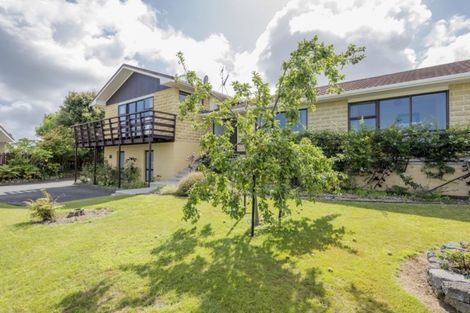 Photo of property in 28 Brandon Street, Otaki, 5512