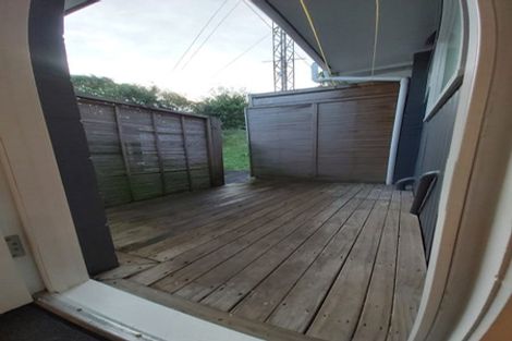 Photo of property in 2/2 Bentley Avenue, Glenfield, Auckland, 0629