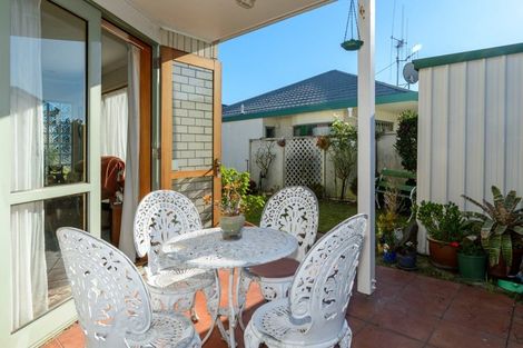 Photo of property in 1392c Cameron Road, Greerton, Tauranga, 3112