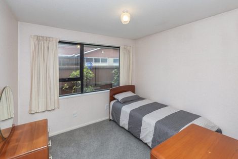 Photo of property in 2/3 Apollo Place, Papanui, Christchurch, 8052