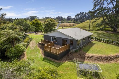 Photo of property in 77 Dorset Road, Hillsborough, New Plymouth, 4372