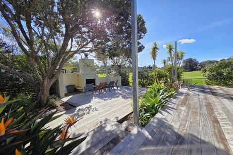 Photo of property in 143 The Fairway, Matarangi, Whitianga, 3592