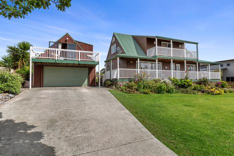 Photo of property in 7 Puriri Street, Raglan, 3225