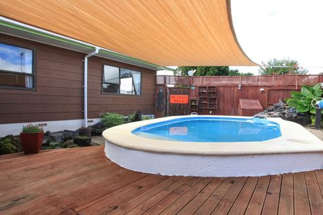 Photo of property in 15 Blomfield Street, Nawton, Hamilton, 3200