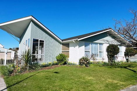 Photo of property in 50 Glenharrow Avenue, Avonhead, Christchurch, 8042