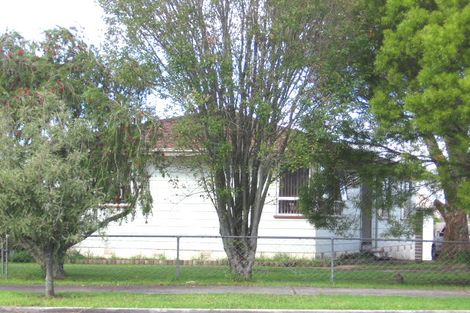 Photo of property in 50 Forest Hill Road, Henderson, Auckland, 0612