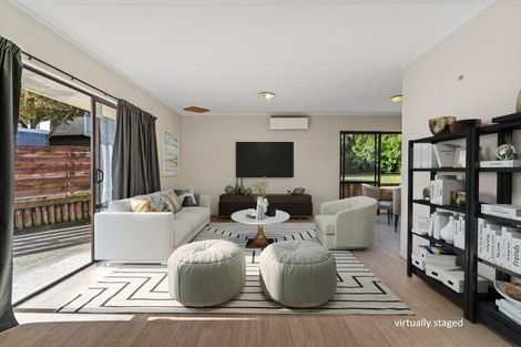 Photo of property in 12 Pokapu Place, Bethlehem, Tauranga, 3110