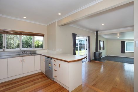 Photo of property in 11b Johnson Street, Bulls, 4818