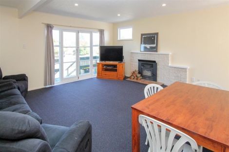 Photo of property in 11 Clyde Street, Utuhina, Rotorua, 3015