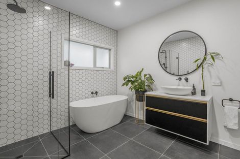 Photo of property in 26 Cotter Street, Greytown, 5712