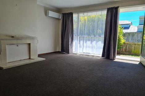Photo of property in 2/15a Harakeke Street, Riccarton, Christchurch, 8011