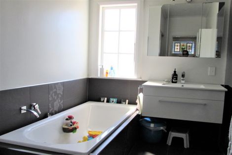 Photo of property in 12 Hume Street, Alicetown, Lower Hutt, 5010