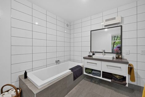 Photo of property in 308 Marine Drive, Charteris Bay, Lyttelton, 8971