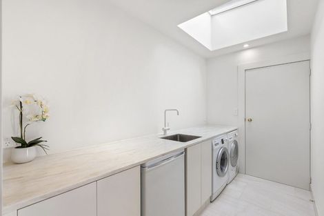 Photo of property in 9 Shirley Road, Grey Lynn, Auckland, 1021