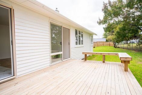 Photo of property in 64 Arimu Road, Papakura, 2110
