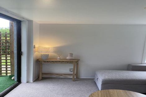 Photo of property in 244 Point View Drive, East Tamaki Heights, Auckland, 2016