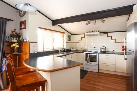 Photo of property in 15 Blomfield Street, Nawton, Hamilton, 3200