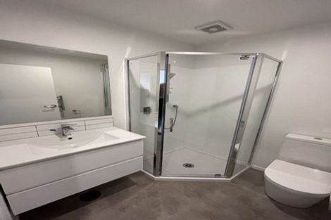 Photo of property in 4/28 Westgate Drive, Westgate, Auckland, 0614