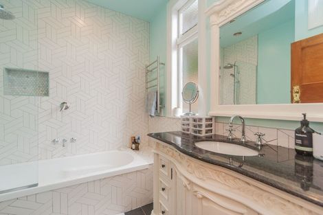 Photo of property in 8 Hoggard Street, Vogeltown, Wellington, 6021