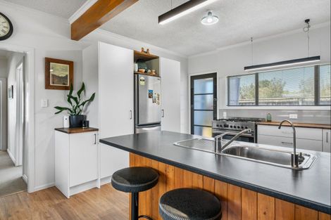 Photo of property in 38 Atkinson Road, Hurworth, New Plymouth, 4371