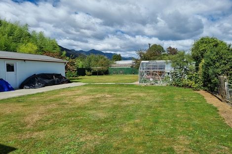 Photo of property in 6 Hampden Street, Murchison, 7007