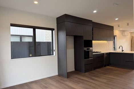Photo of property in 5 Pilot Drive, Hobsonville, Auckland, 0616