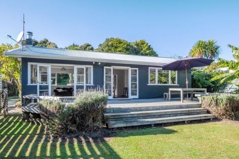 Photo of property in 30 Lysnar Street, Okitu, Gisborne, 4010
