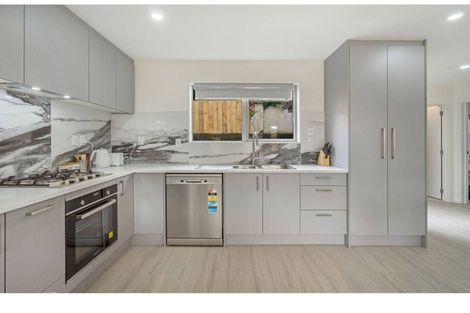 Photo of property in 83b Queenstown Road, Onehunga, Auckland, 1061