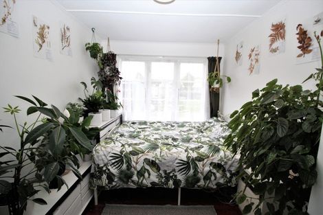 Photo of property in 27 Burgoyne Street, Woodville, 4920