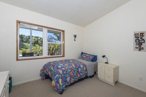 Photo of property in 98 Franklin Road, Parua Bay, Onerahi, 0192