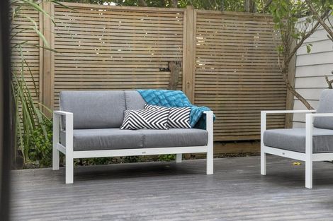 Photo of property in 9/40 Scarlet Oak Drive, Schnapper Rock, Auckland, 0632