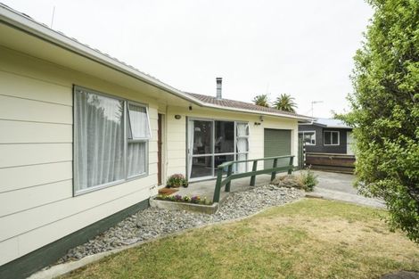 Photo of property in 16 Wyndham Street, Awapuni, Palmerston North, 4412