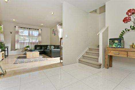 Photo of property in 311a Albany Highway, Rosedale, Auckland, 0632