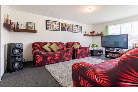 Photo of property in 67 Hindmarsh Street, Henderson, Auckland, 0612