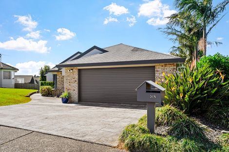Photo of property in 35 Blue Heron Rise, Stanmore Bay, Whangaparaoa, 0932