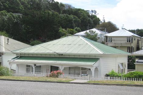 Photo of property in 10 Danube Street, Island Bay, Wellington, 6023