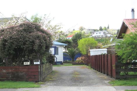 Photo of property in 40 Aquarius Drive, Kawaha Point, Rotorua, 3010