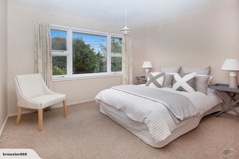 Photo of property in 15 Hounslow Street, Ilam, Christchurch, 8041