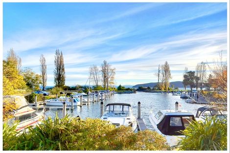 Photo of property in 15 Silverleaf Way, Kinloch, 3377