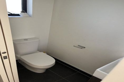 Photo of property in 17 Waru Lane, Te Atatu Peninsula, Auckland, 0610