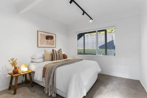 Photo of property in 1 Tauhinu Road, Greenhithe, Auckland, 0632